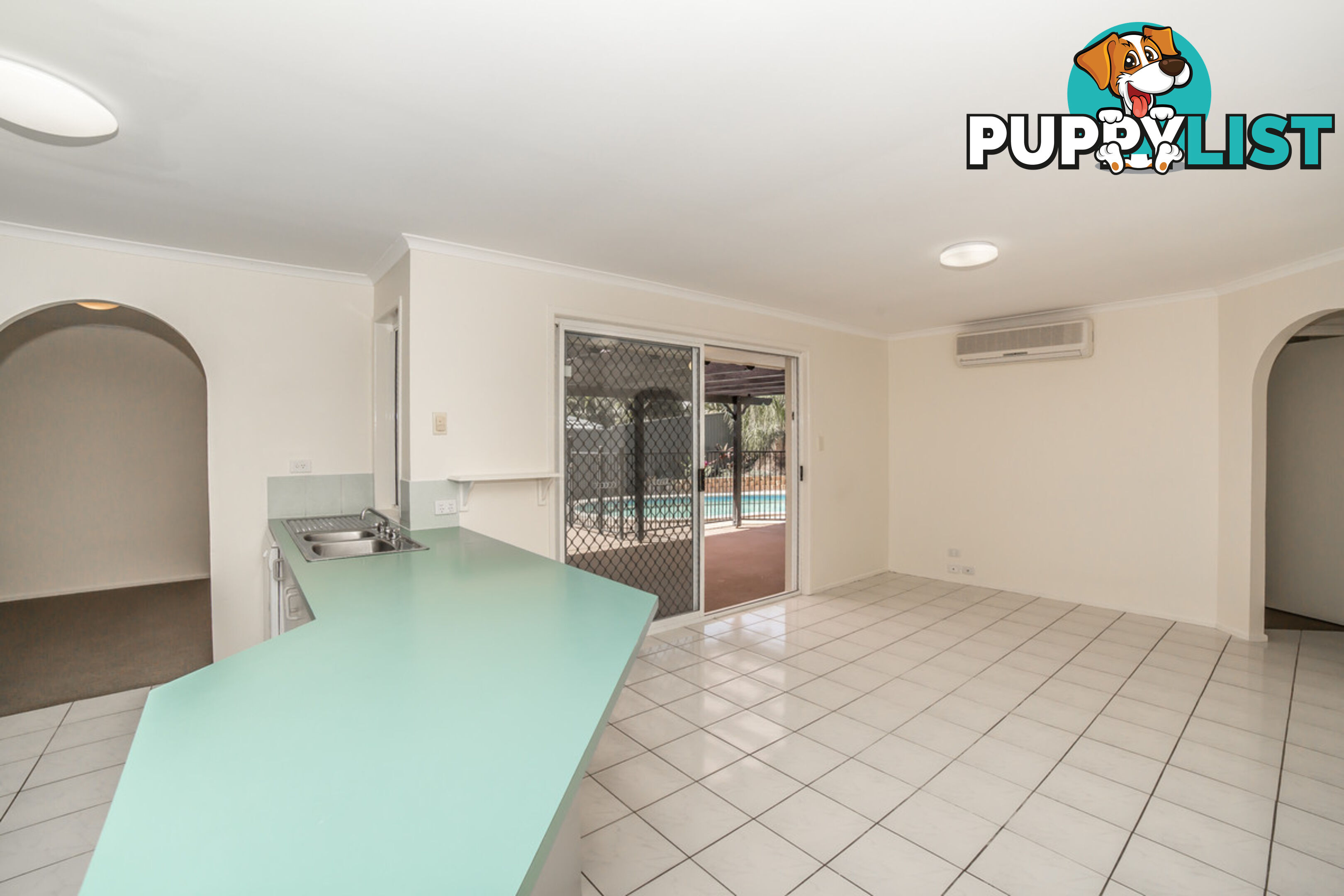 67 Allied Drive ARUNDEL QLD 4214