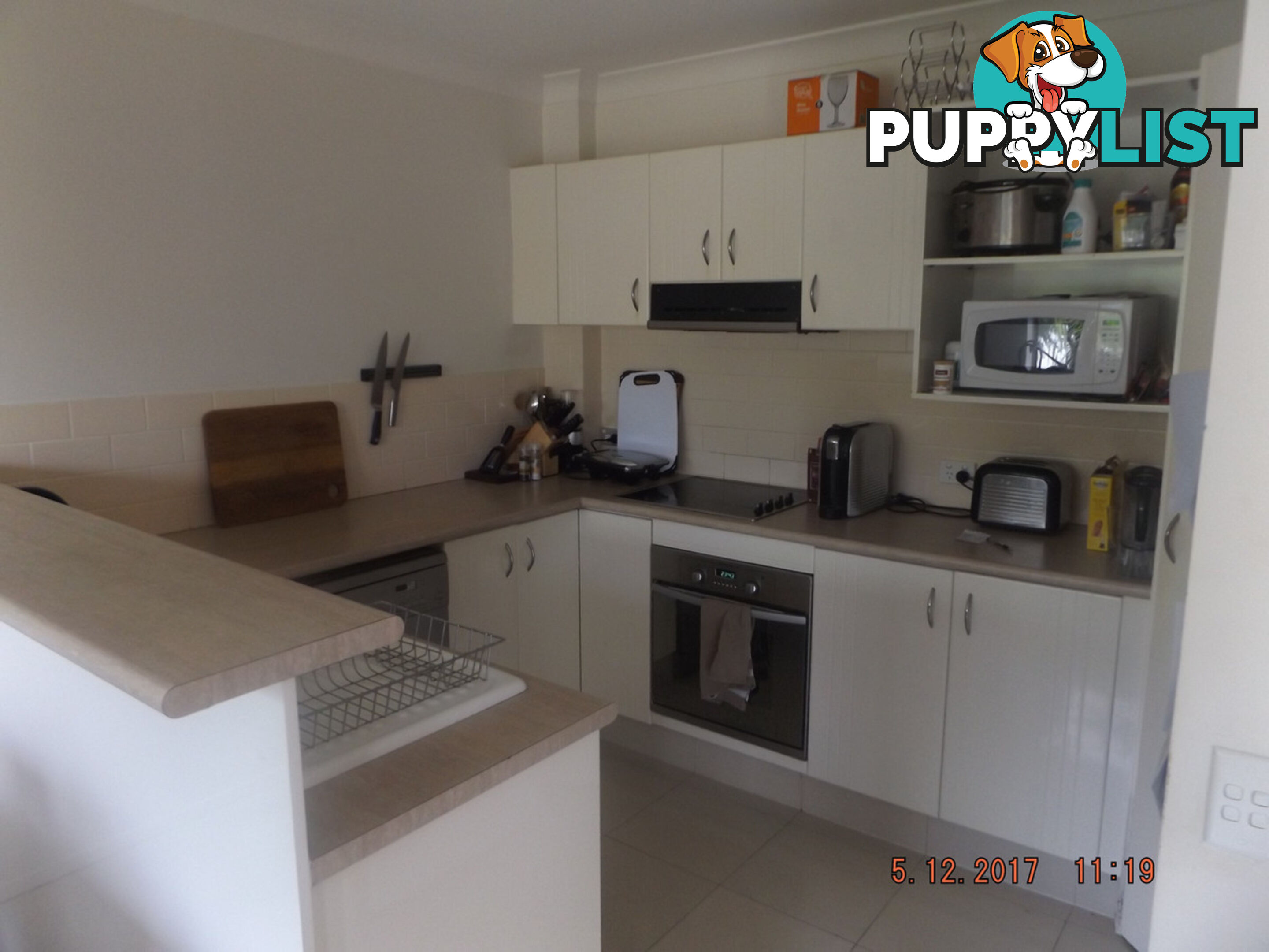 11/35-37 Huth Street LABRADOR QLD 4215