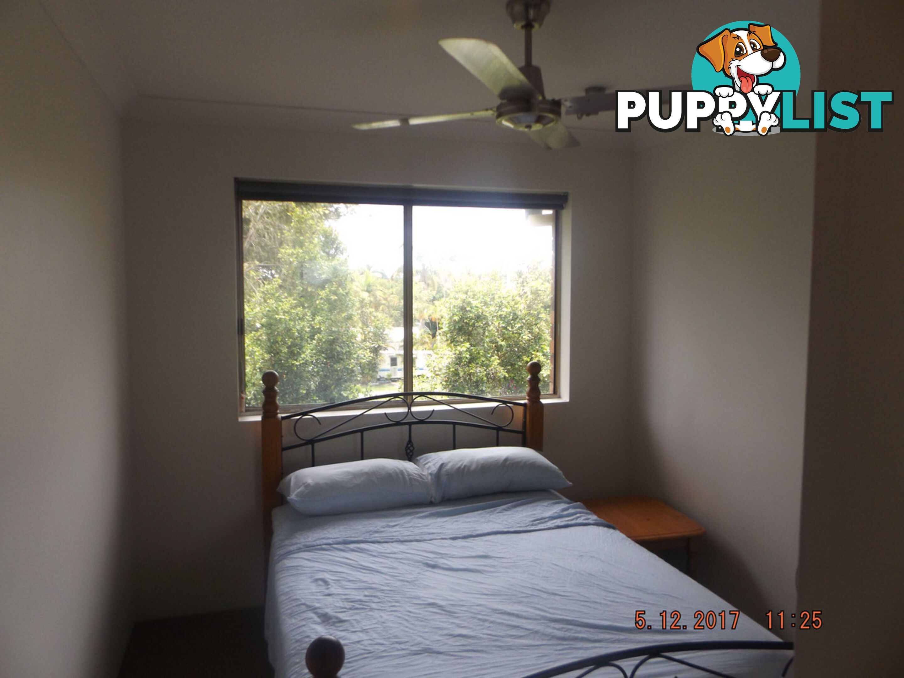 11/35-37 Huth Street LABRADOR QLD 4215