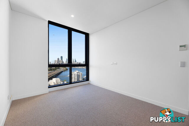 1411/2 Como Crescent SOUTHPORT QLD 4215