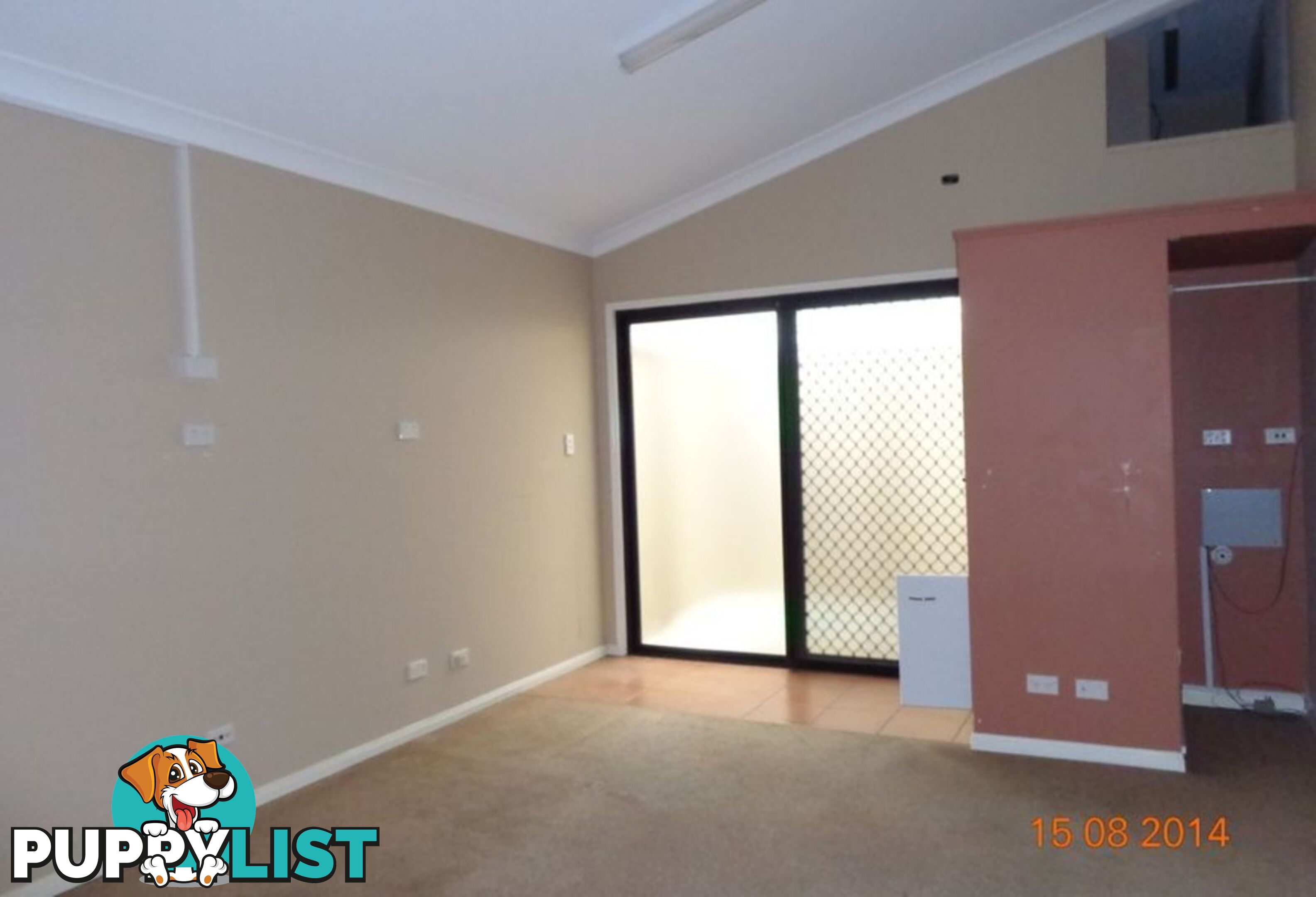 108 C Smith Street SOUTHPORT QLD 4215