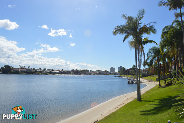 3/45 Duet Drive MERMAID WATERS QLD 4218