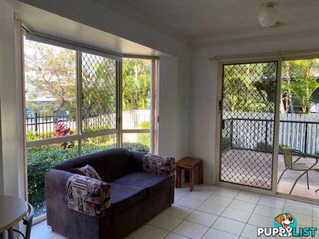 1/63 Queen Street SOUTHPORT QLD 4215