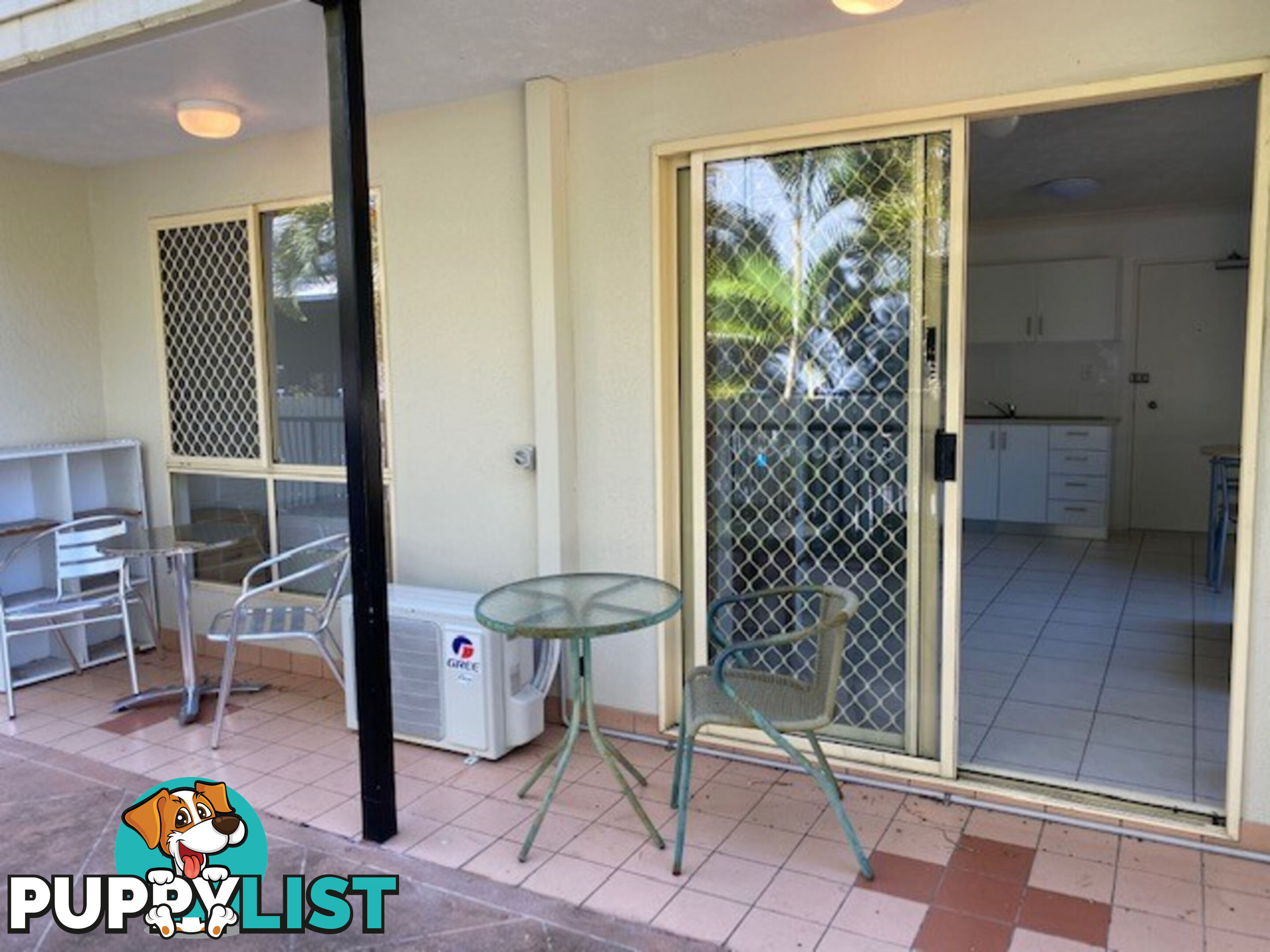 1/63 Queen Street SOUTHPORT QLD 4215