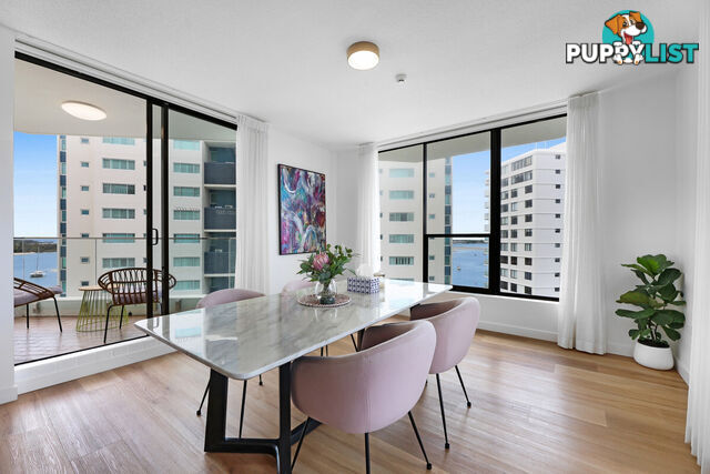 804/41 Labrador Street LABRADOR QLD 4215