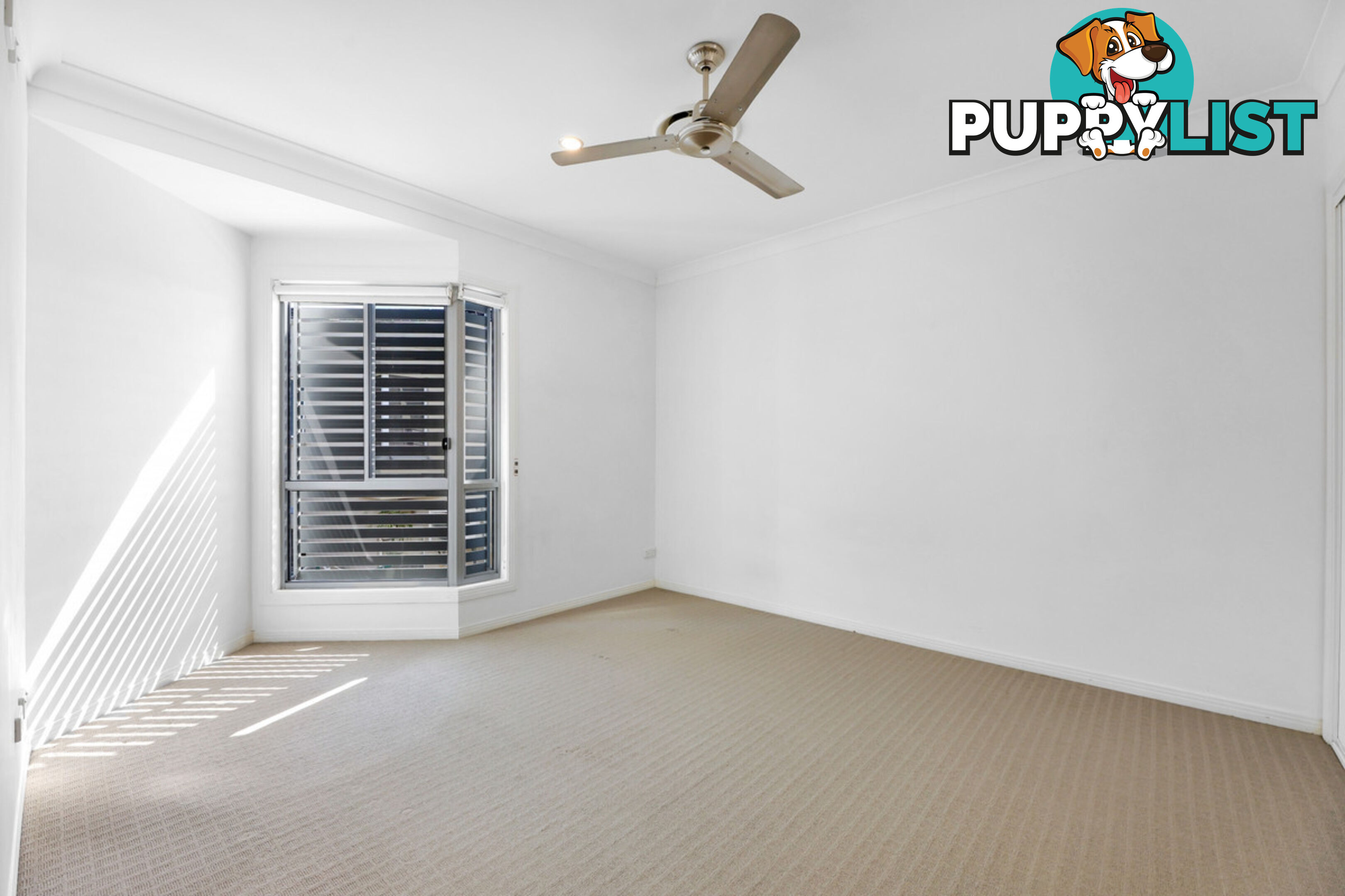 3/5 Ashbourne Terrace BIGGERA WATERS QLD 4216