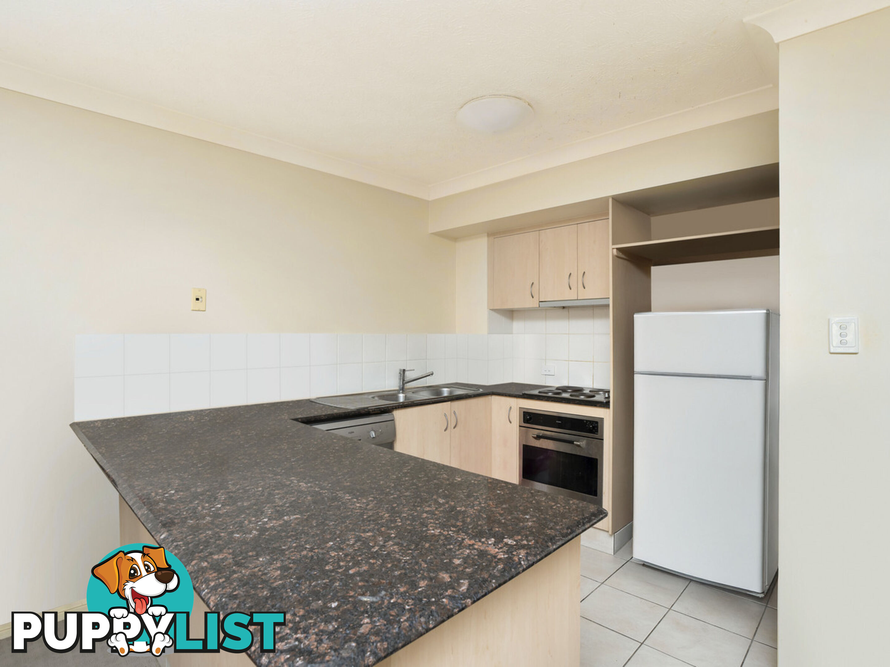 58/61 North Street SOUTHPORT QLD 4215