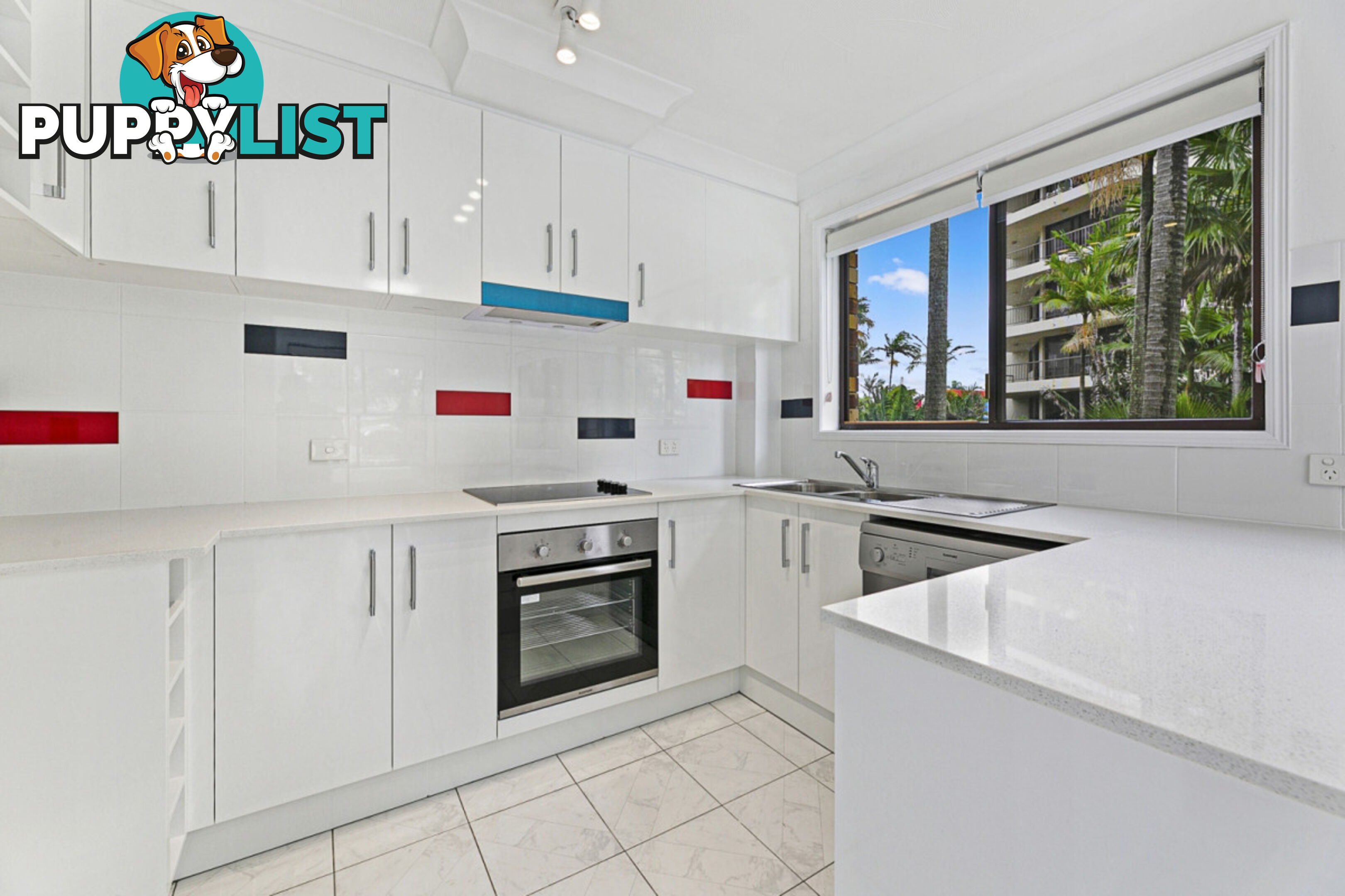 4/22 Markwell Avenue SURFERS PARADISE QLD 4217