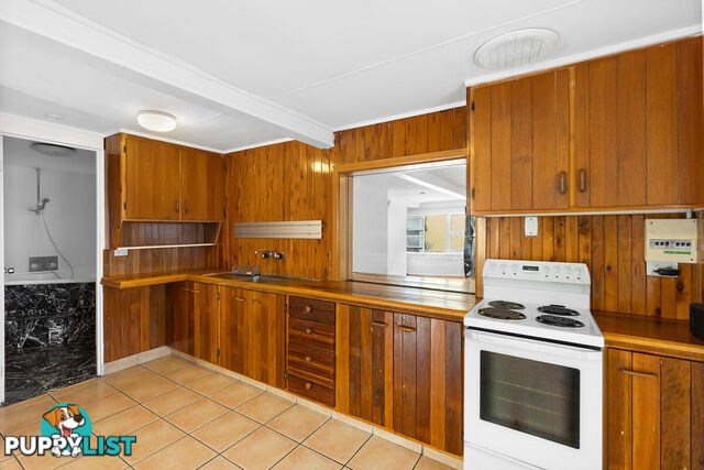 53 Johnston Street SOUTHPORT QLD 4215