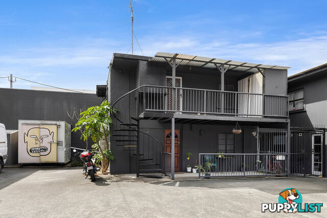 53 Johnston Street SOUTHPORT QLD 4215