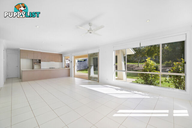 10 Benecia Avenue COOMERA WATERS QLD 4209