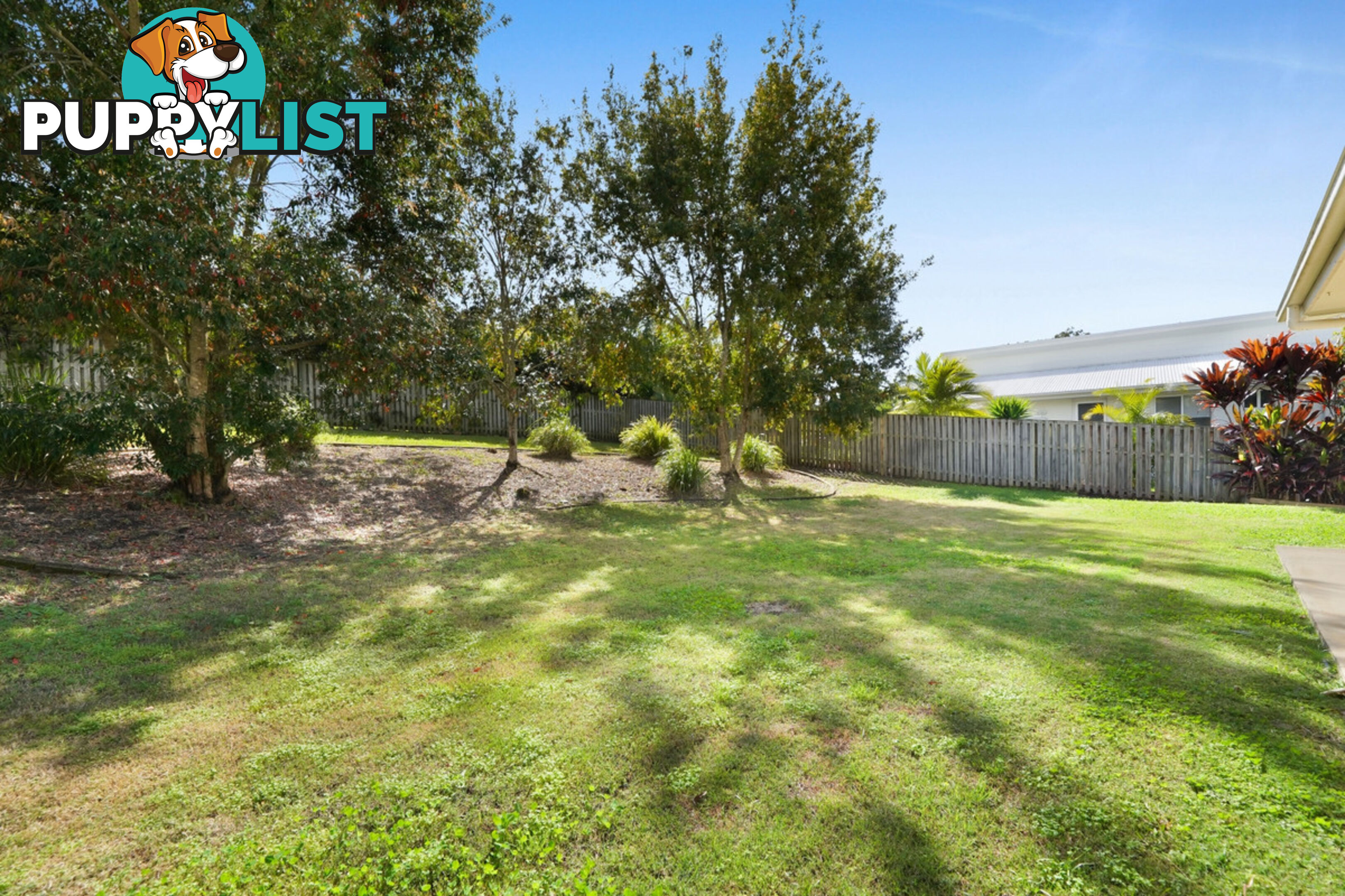 10 Benecia Avenue COOMERA WATERS QLD 4209