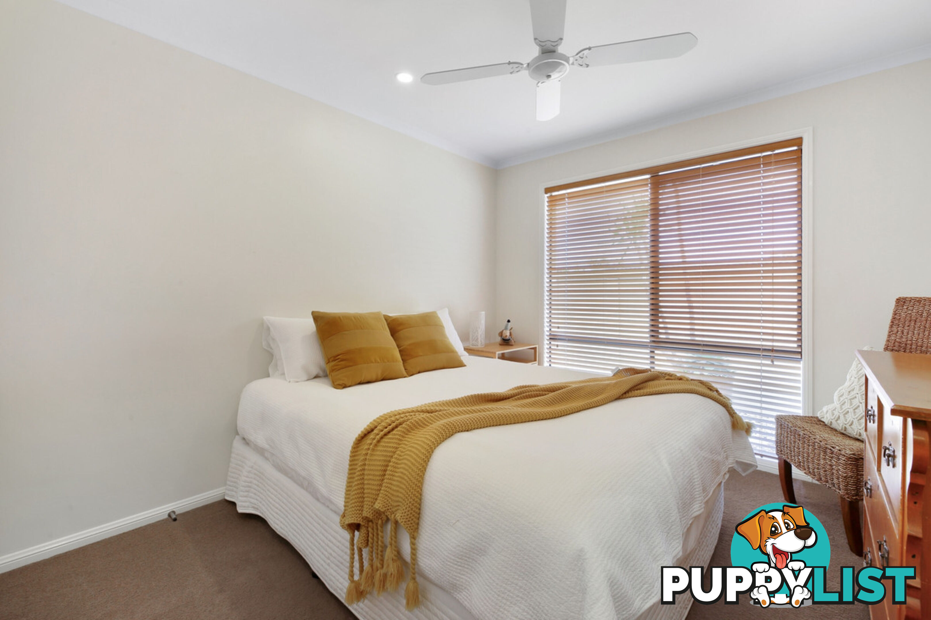 11 Petworth Court ARUNDEL QLD 4214