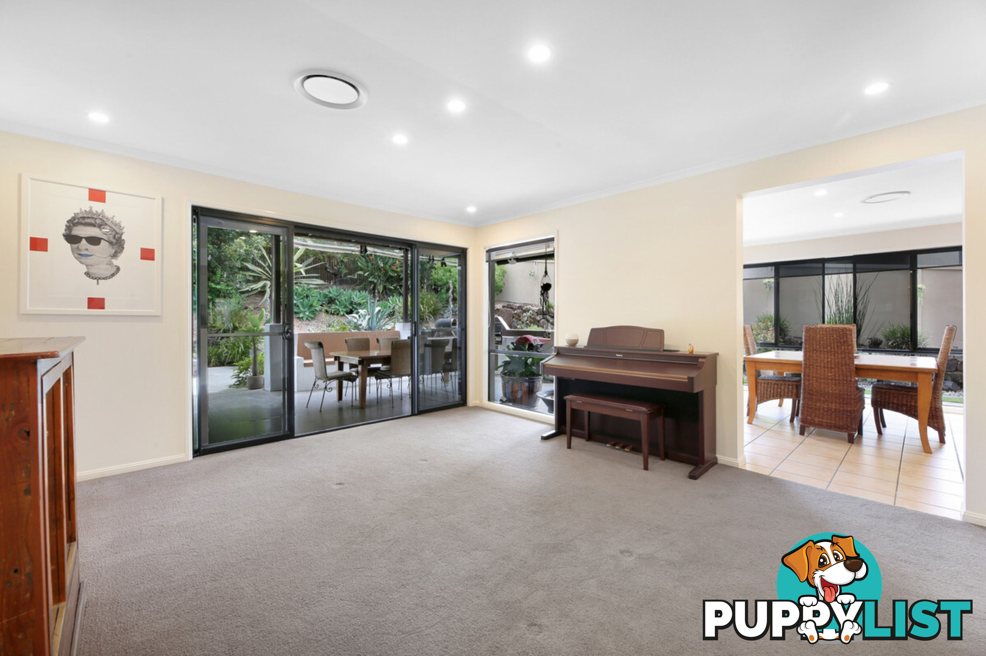 11 Petworth Court ARUNDEL QLD 4214