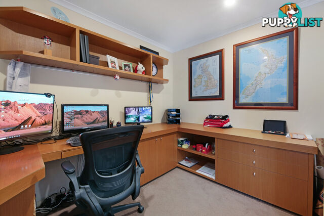 11 Petworth Court ARUNDEL QLD 4214