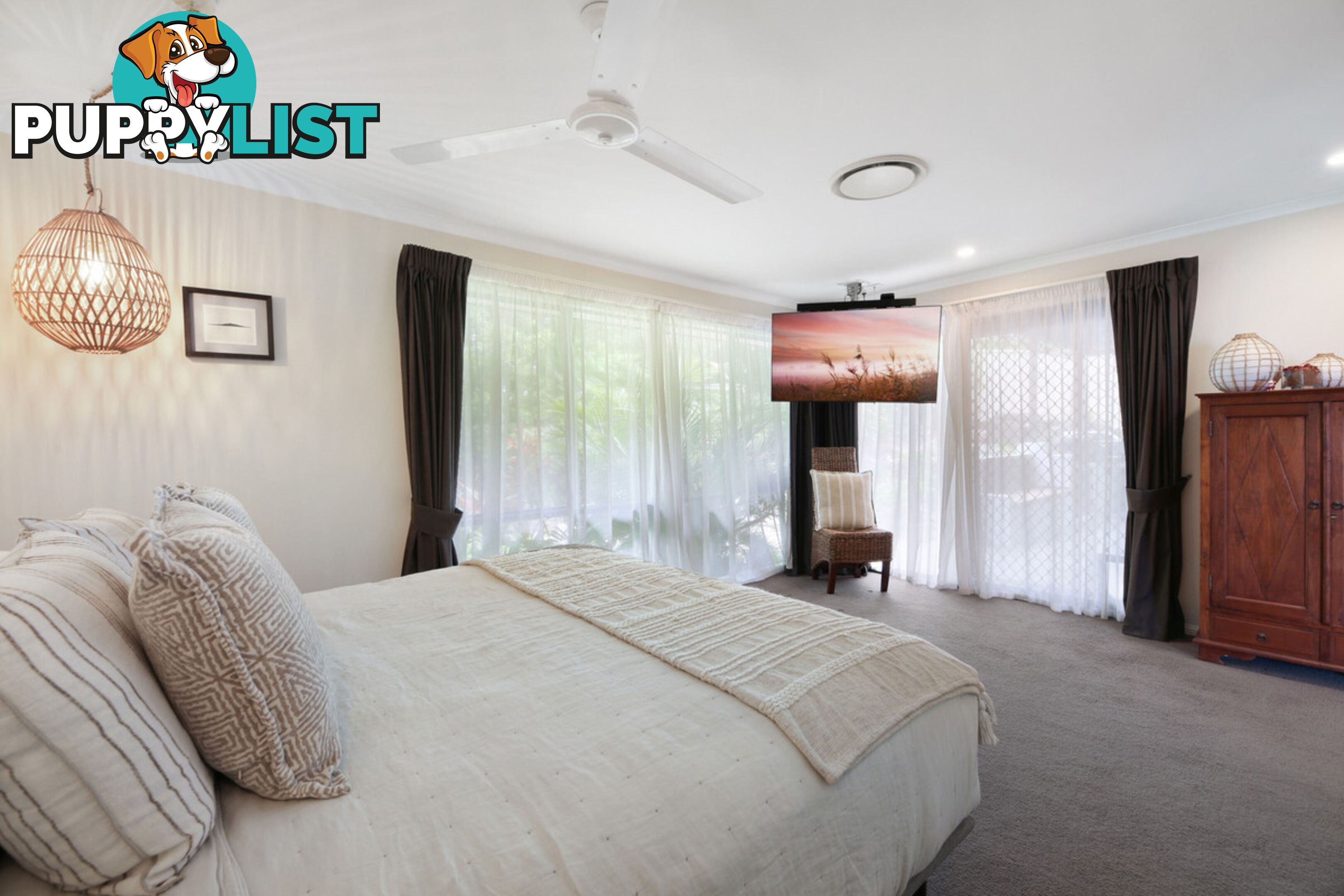 11 Petworth Court ARUNDEL QLD 4214