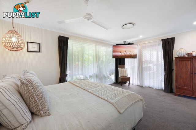 11 Petworth Court ARUNDEL QLD 4214