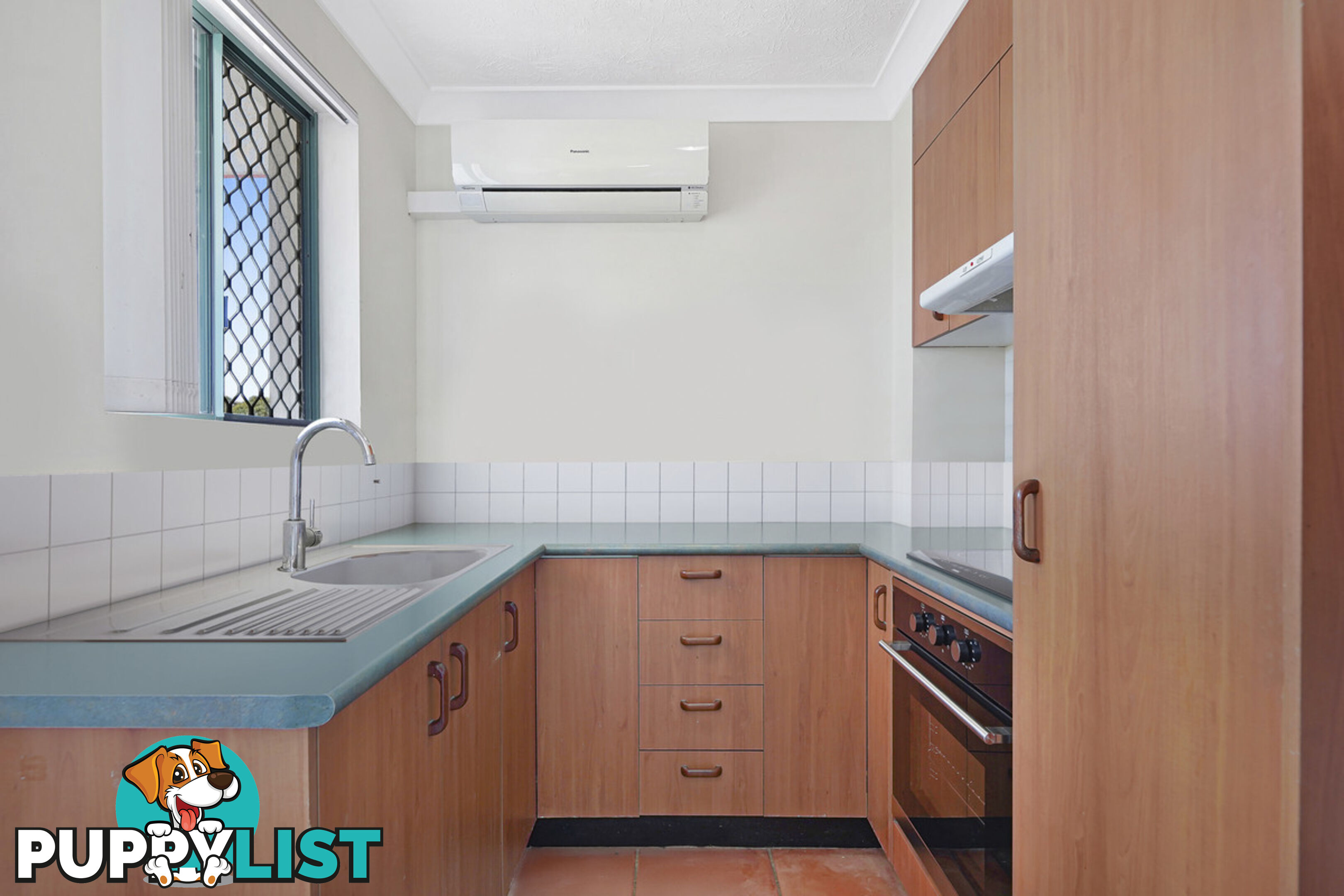 11/140 Marine Parade SOUTHPORT QLD 4215