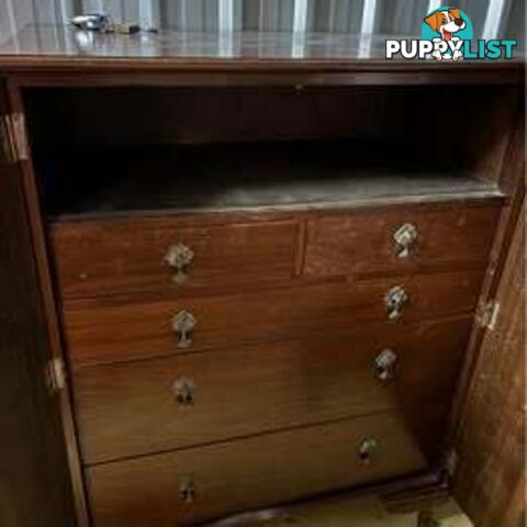 Tallbay cabinet