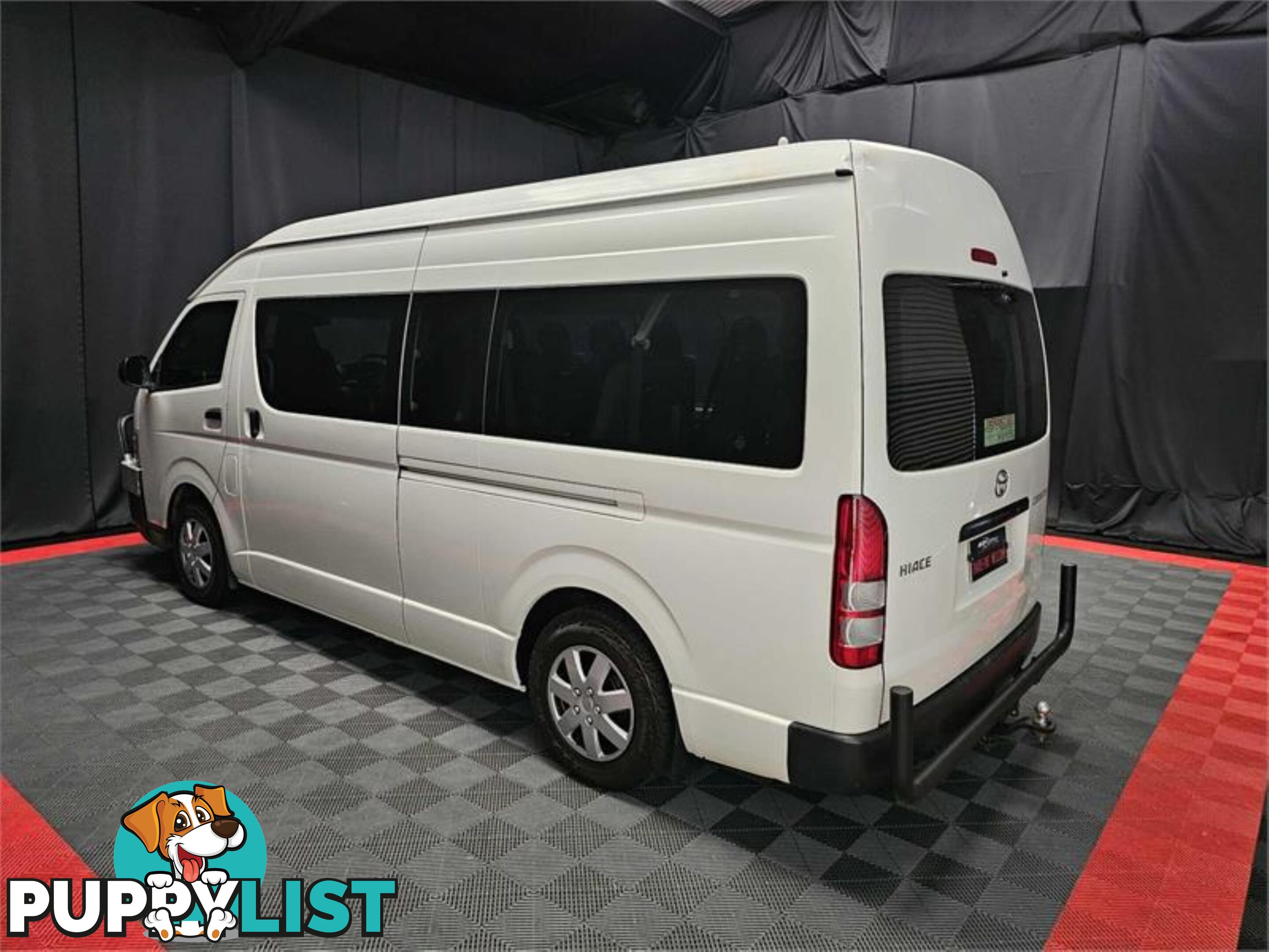 2017 TOYOTA HIACE COMMUTER KDH223RMY16 BUS