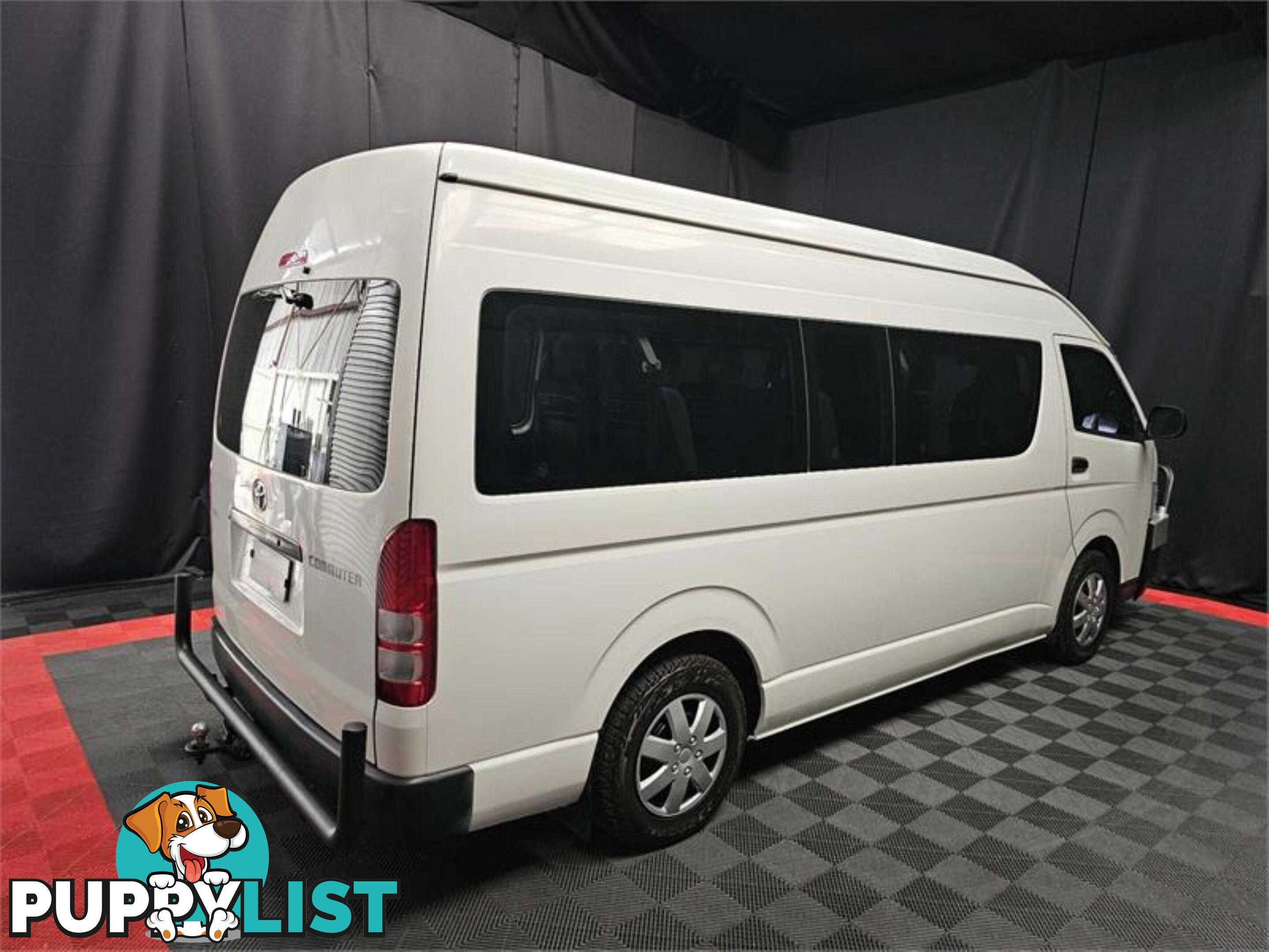 2017 TOYOTA HIACE COMMUTER KDH223RMY16 BUS