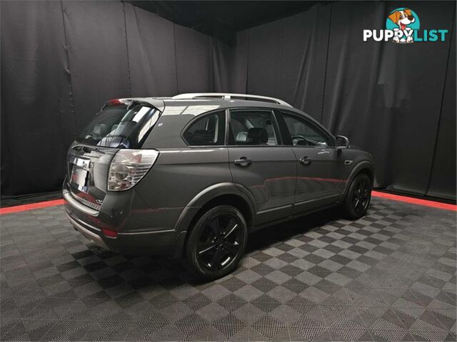 2011 HOLDEN CAPTIVA 7LX CGSERIESII 4D WAGON