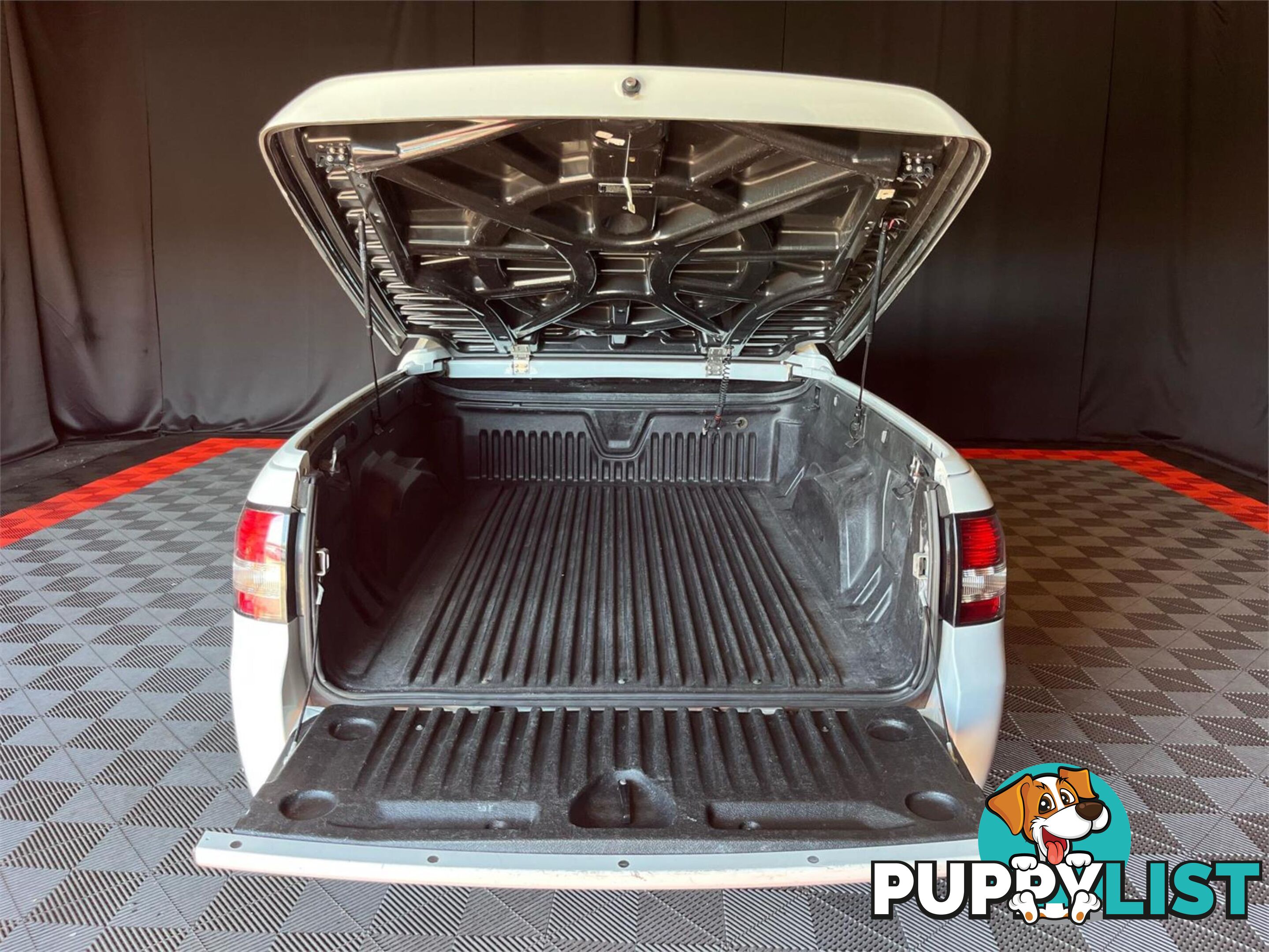 2012 HOLDEN COMMODORE SV6THUNDER VEIIMY12 UTILITY