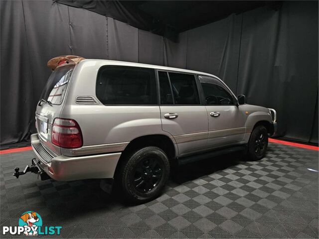 2004 TOYOTA LANDCRUISER SAHARA UZJ100R 4D WAGON