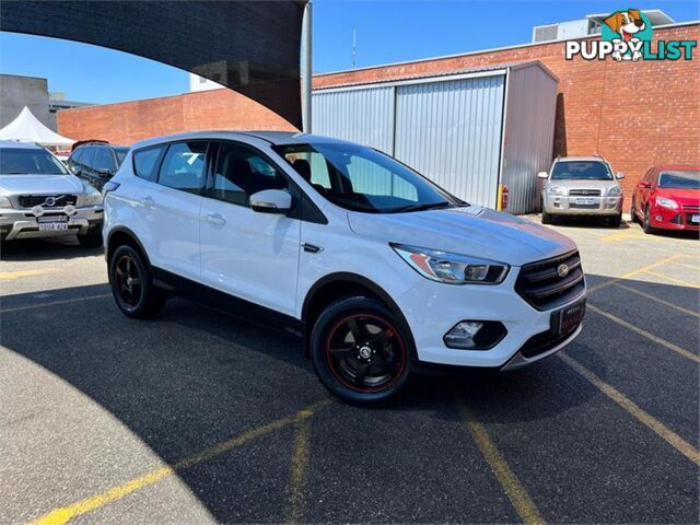 2017 FORD ESCAPE AMBIENTE ZG 4D WAGON