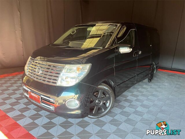 2005 NISSAN ELGRAND  E51 4D WAGON