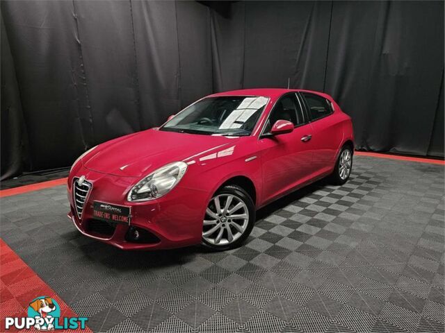 2013 ALFAROMEO GIULIETTA DISTINCTIVE  5D HATCHBACK