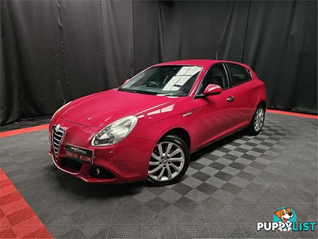 2013 ALFAROMEO GIULIETTA DISTINCTIVE  5D HATCHBACK