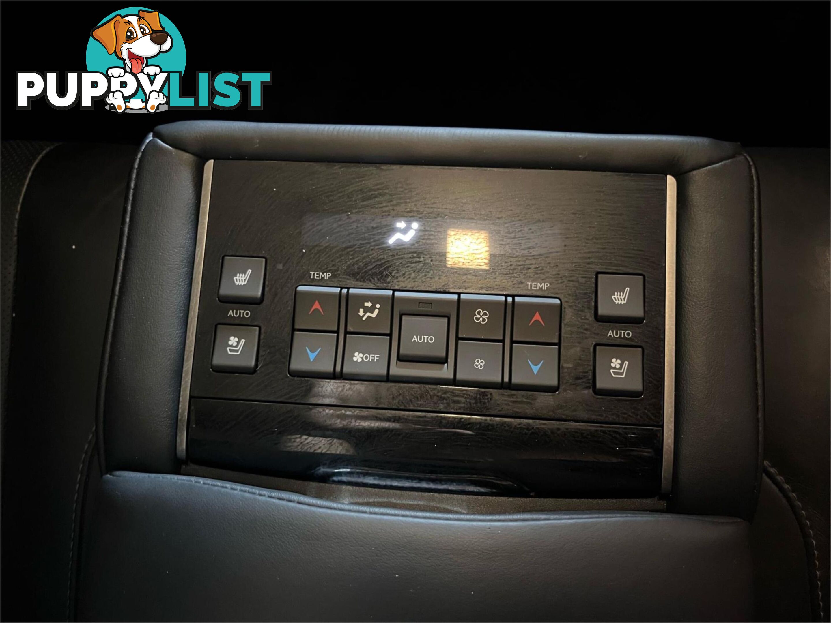 2015 LEXUS LX570  URJ201RMY12 4D WAGON