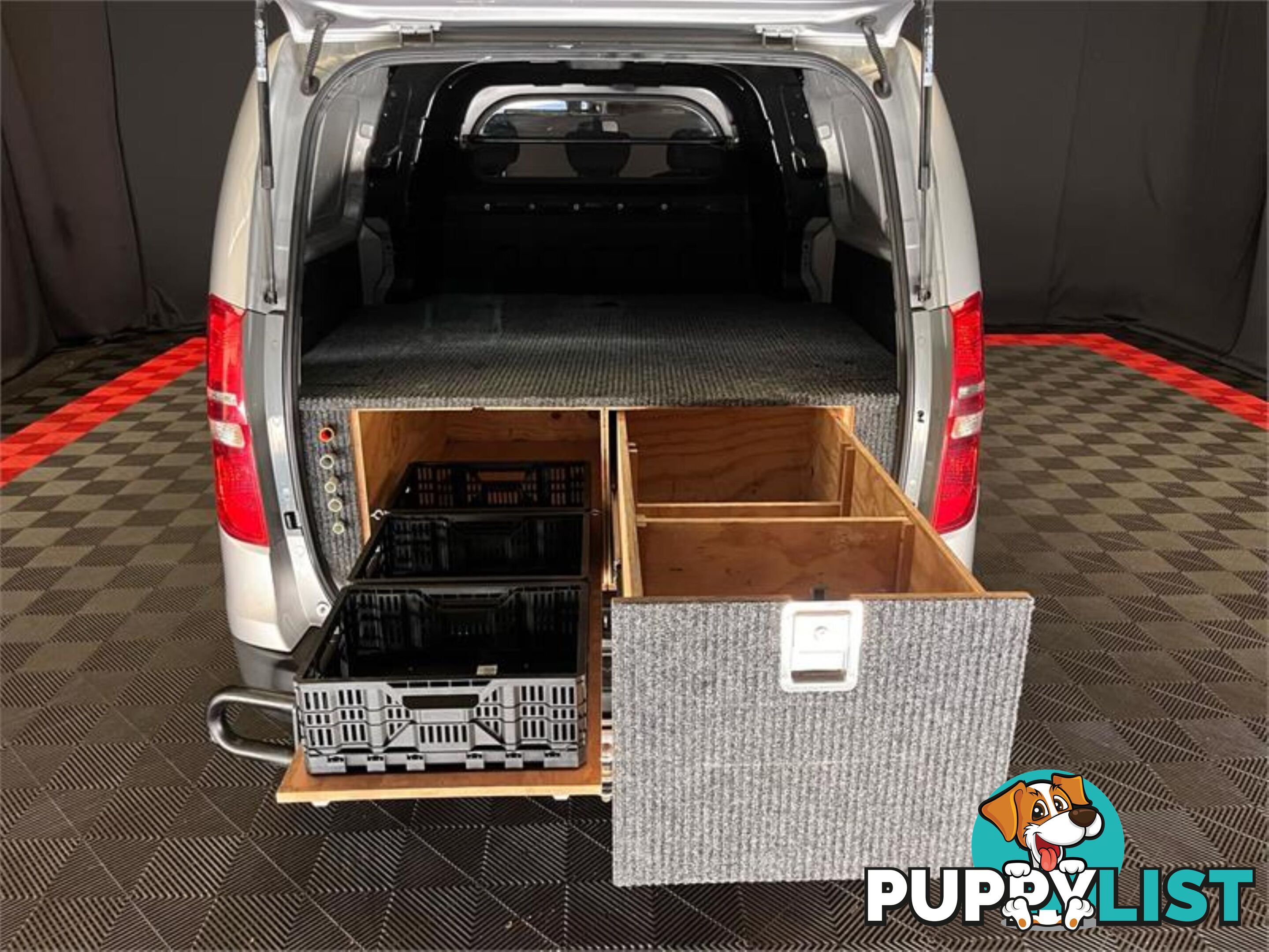 2014 HYUNDAI ILOAD CREW TQMY14 4D VAN