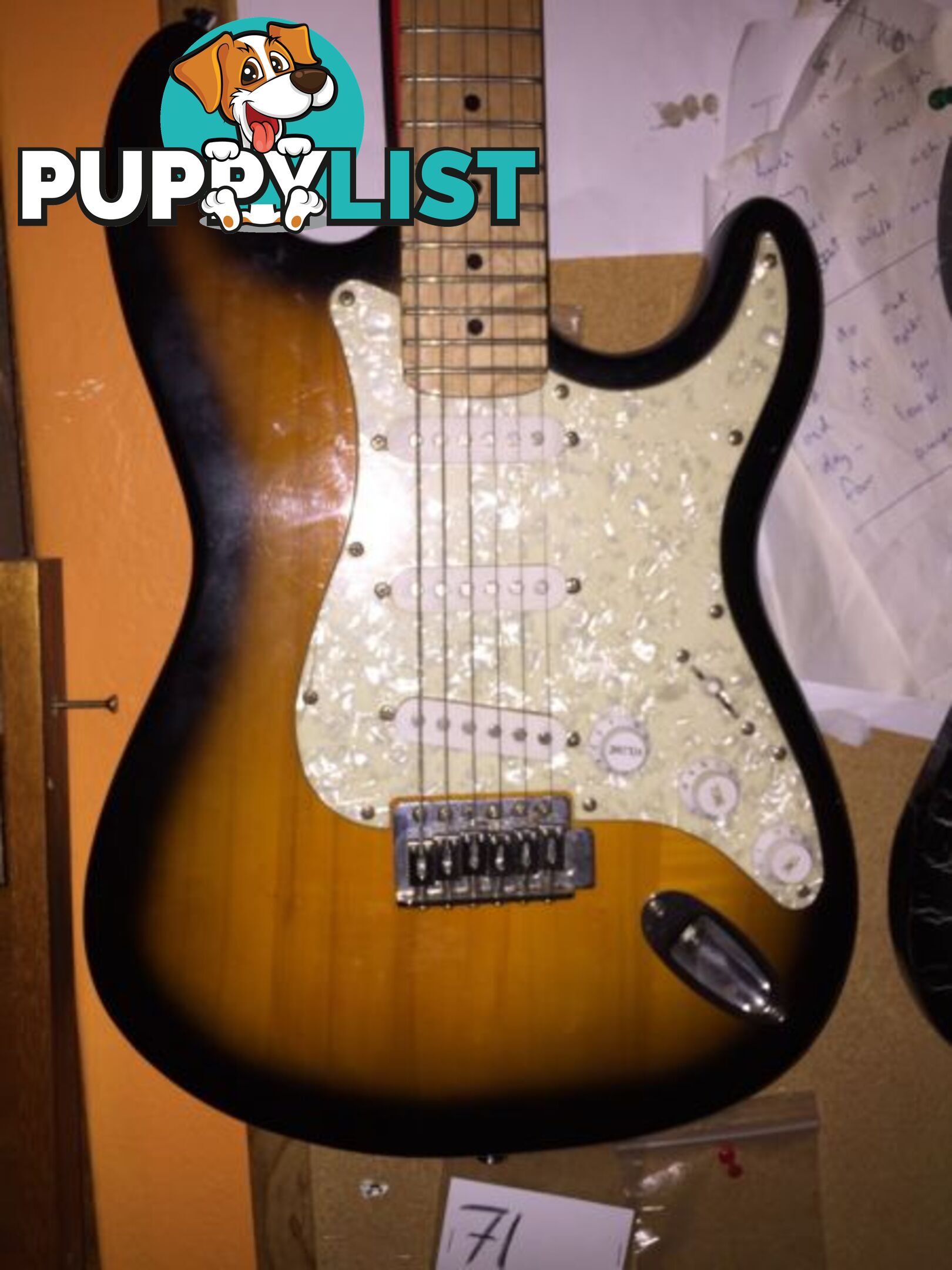 1980's Concise Stratocaster Guitar / lovely sound / Maple neck /