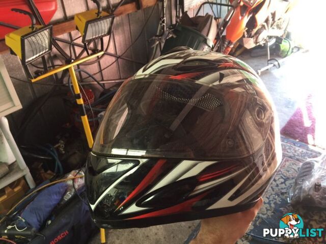 Motorbike helmet size M