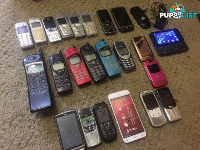 Mobile phone collection / Nokia / motorola