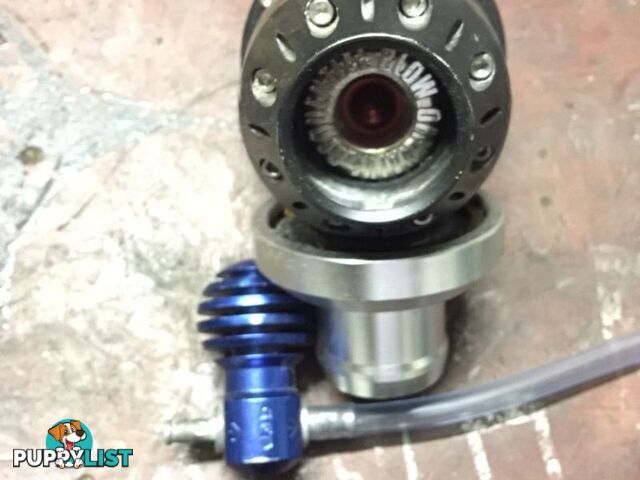 HKS blow off valve and GFB boost T for Turbo