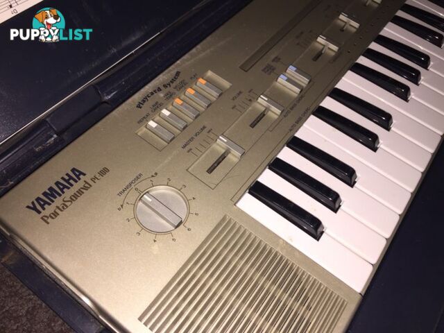 RARE Yamaha PortaSound PC-100 / keyboard / magnetic cards