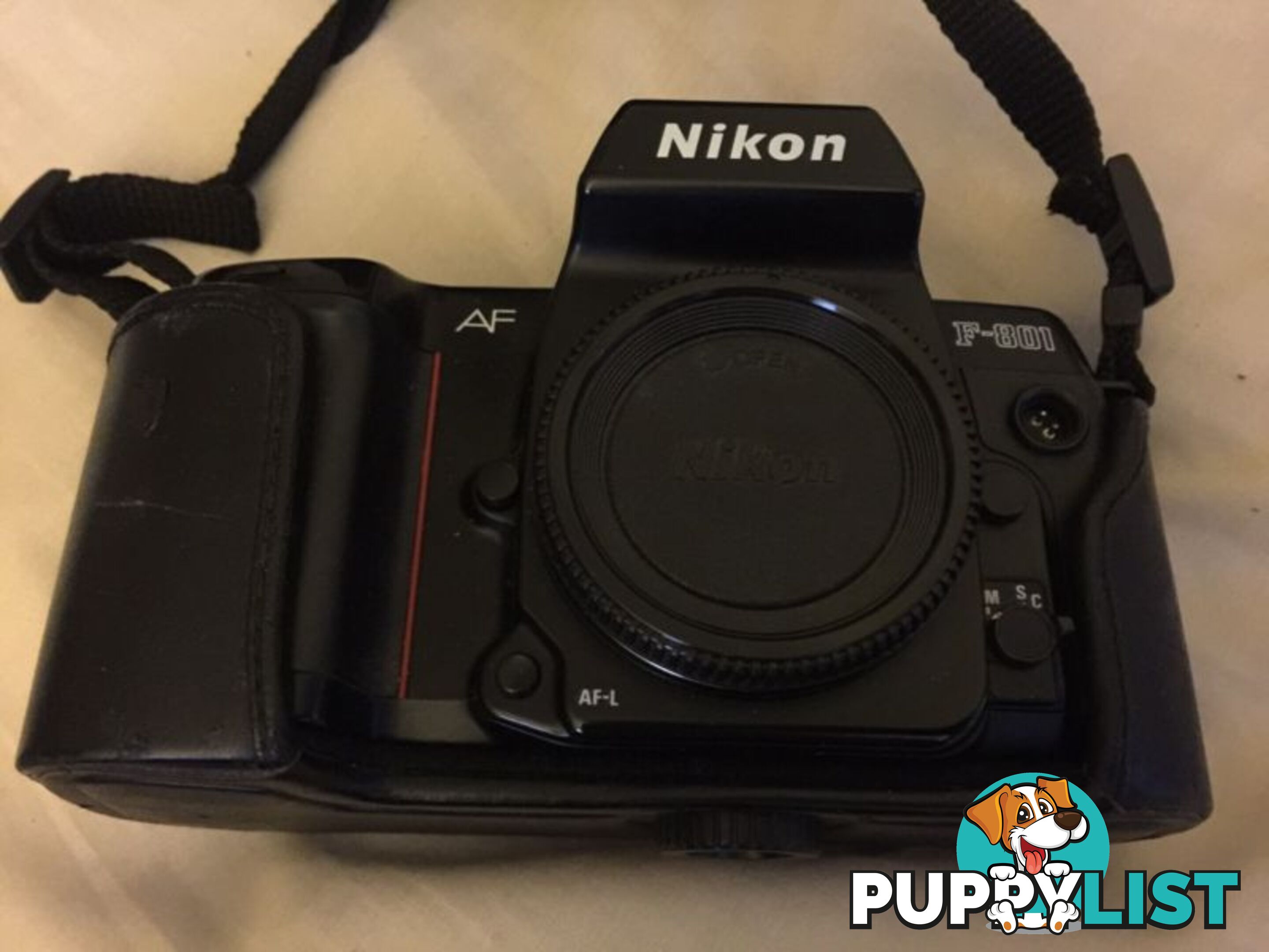 NIKON F801 camera with case