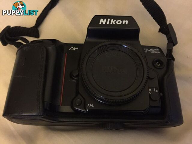 NIKON F801 camera with case