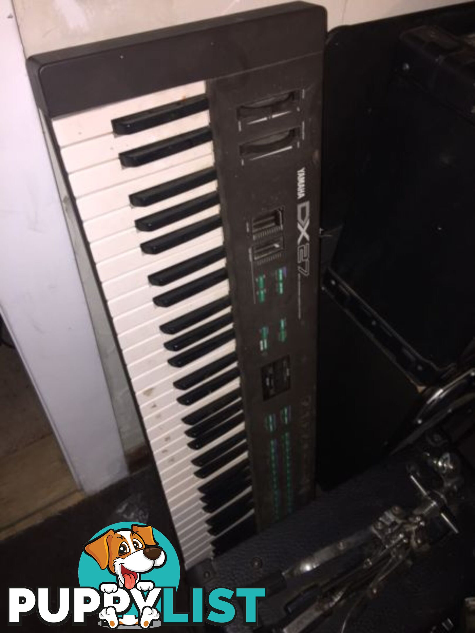 YAMAHA DX27 Synthesizer - SYNH - Sounds great