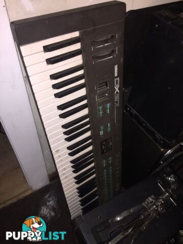 YAMAHA DX27 Synthesizer - SYNH - Sounds great