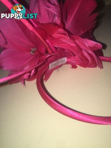 Fascinator Hat / looks lovely