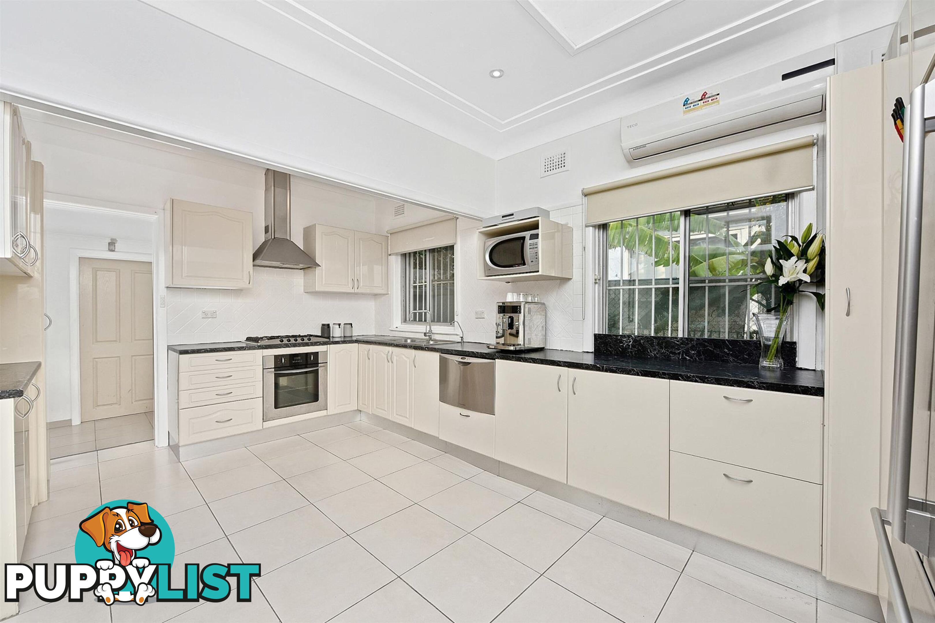 7 Vista Crescent Chester Hill NSW 2162