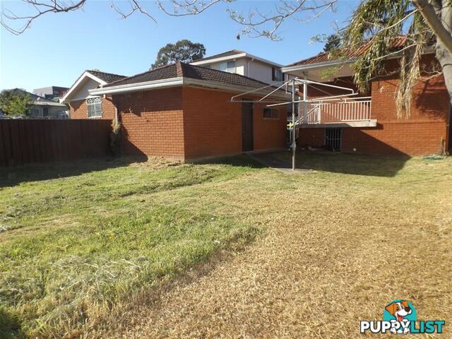 7 Woodstock Street Guildford NSW 2161