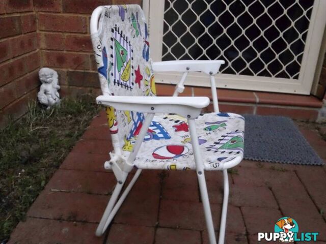 FOLDABLE SPRING CHAIRS