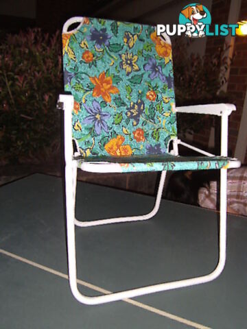 CANVAS SPRING CHAIRS, HANGING BASKETS,GARDEN LAMP