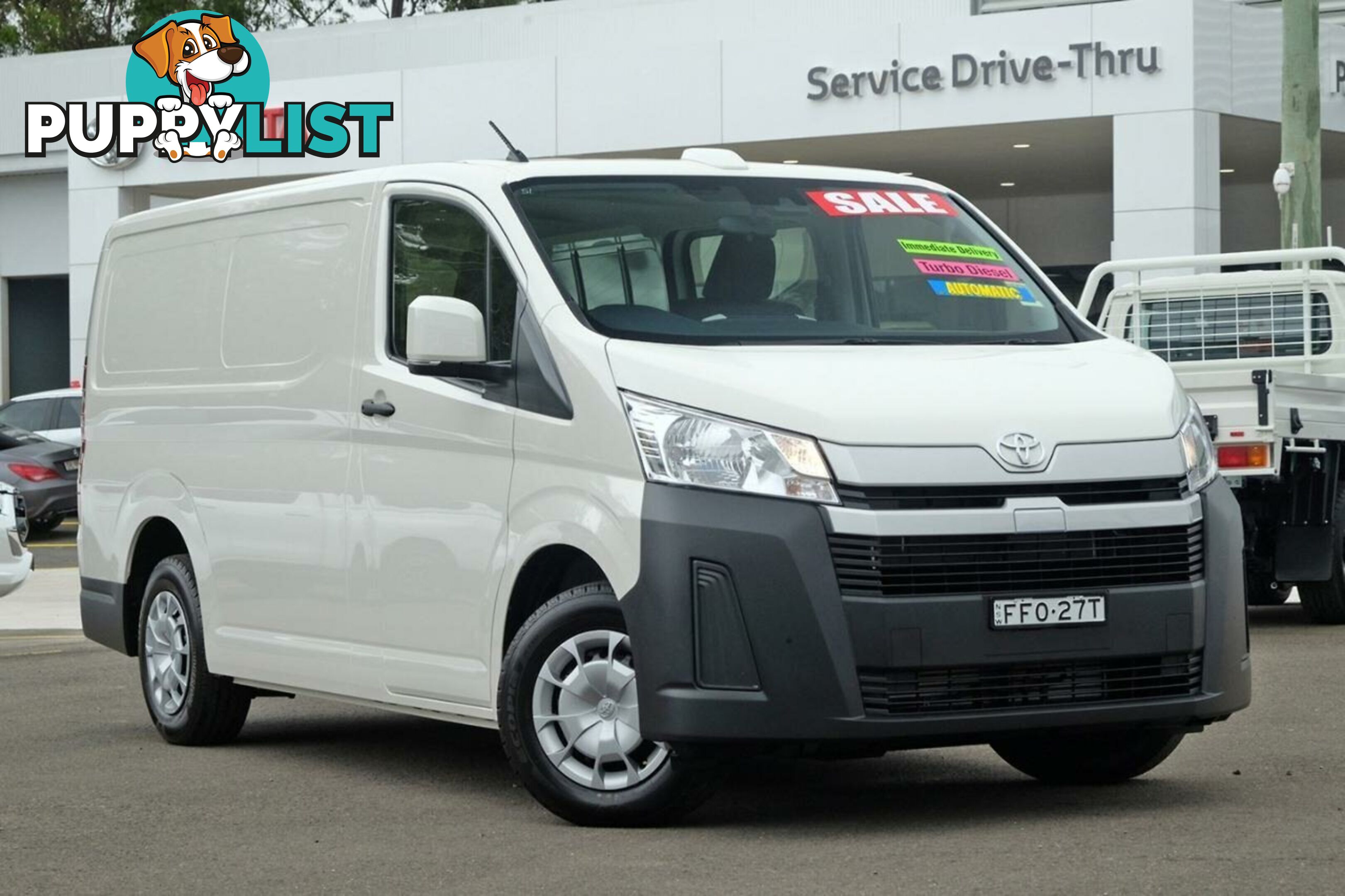 2023 TOYOTA HIACE   VAN