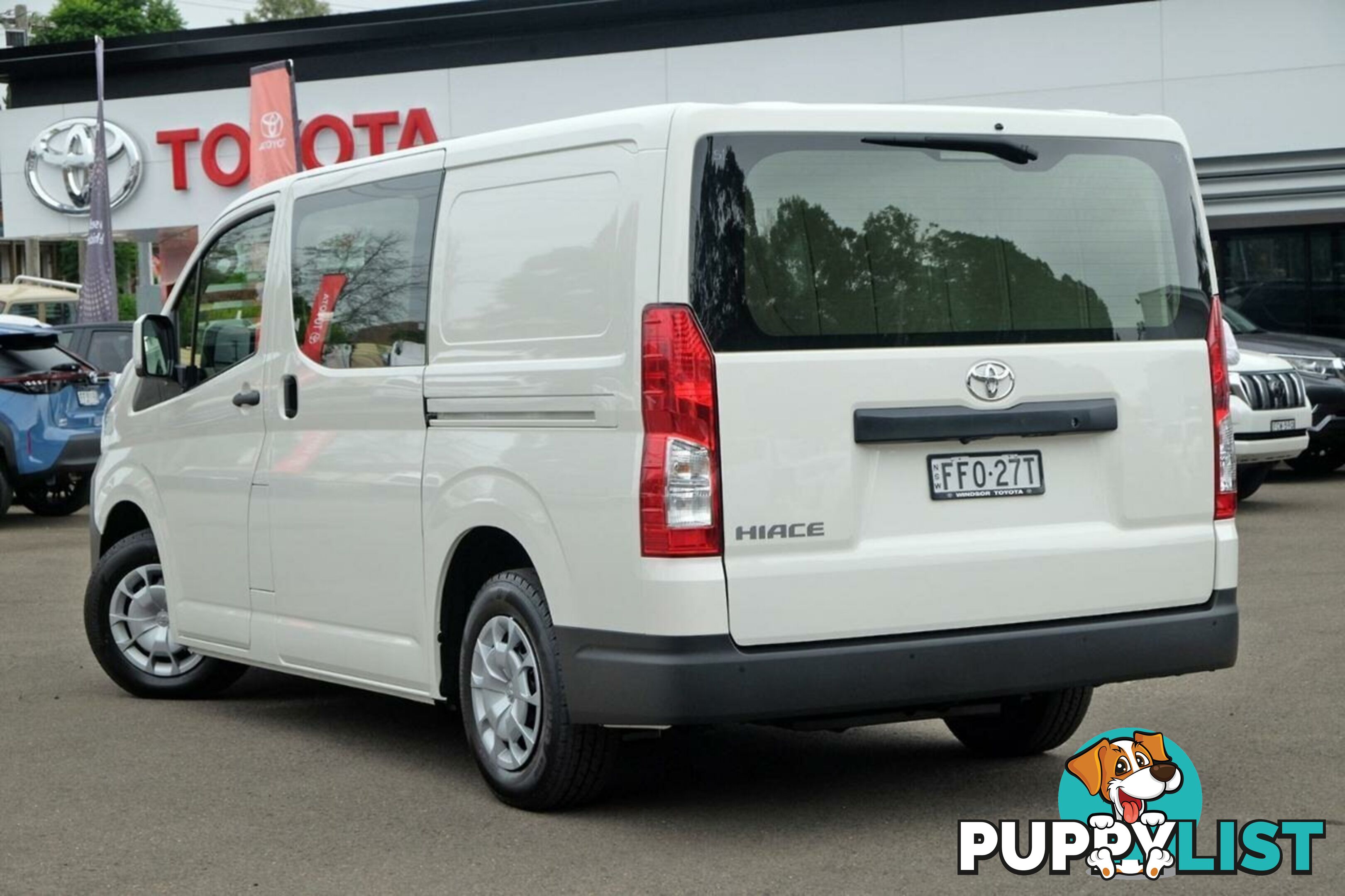 2023 TOYOTA HIACE   VAN